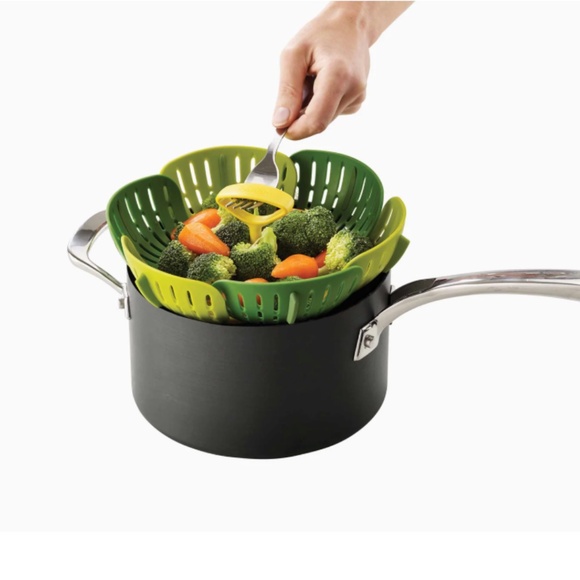 Joseph Joseph Other - Bloom Green Folding Steamer Basket